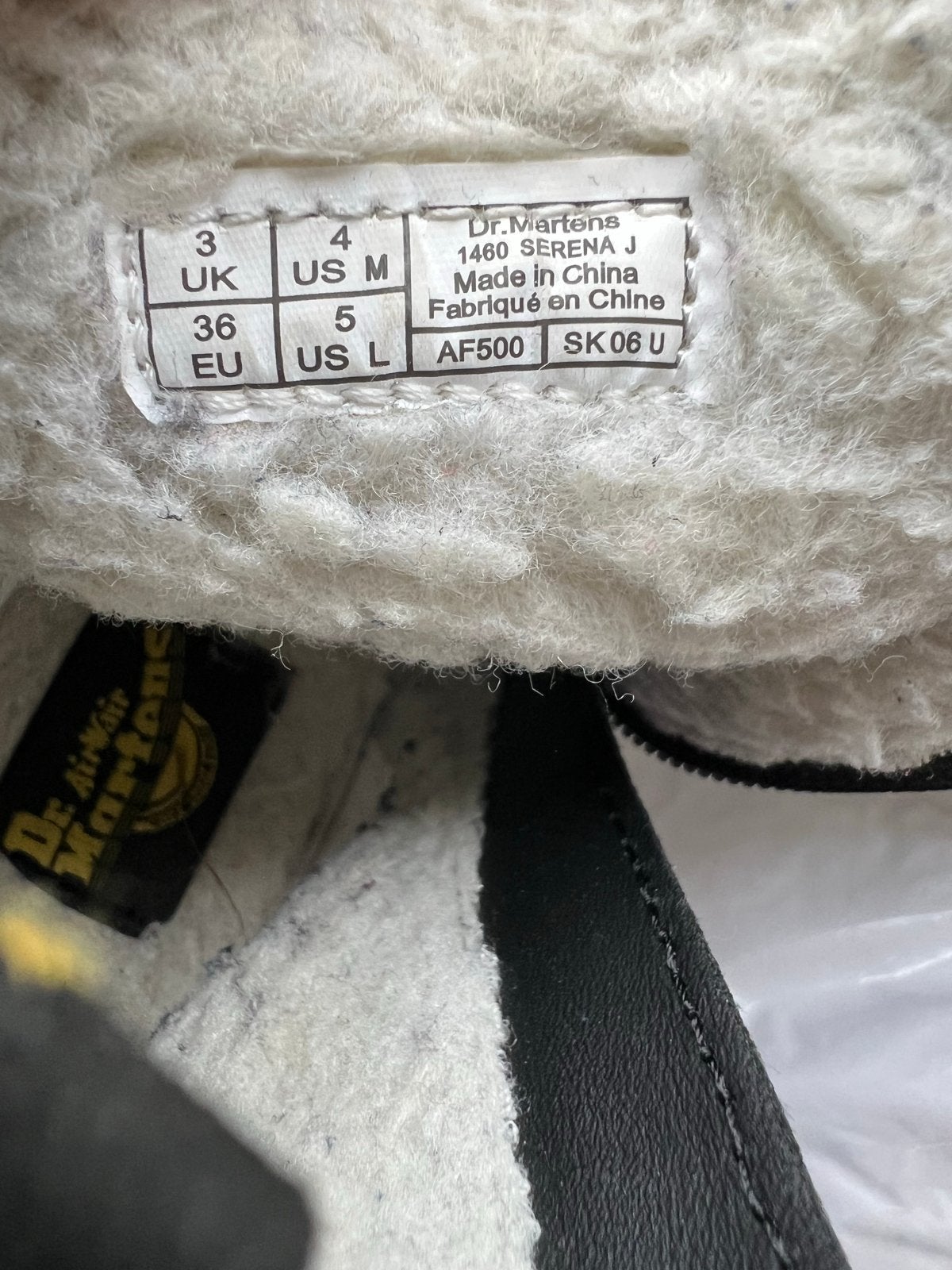 Dr. Martens 1460 Serena J gevoerde laarzen - Maat 36, Ophalen of Verzenden, Gedragen, Zwart, Lage of Enkellaarzen