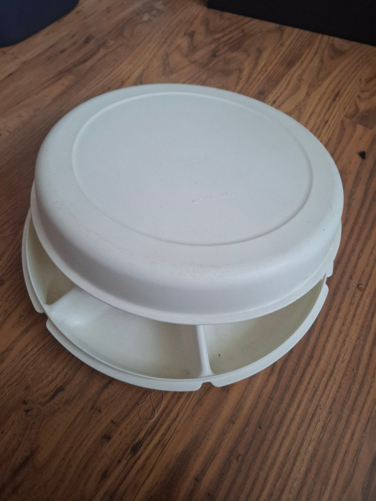 Vintage Tupperware serveerschaal met 5 vakken, Ophalen of Verzenden, Gebruikt, Crème, Schaal