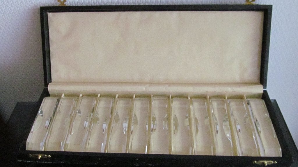 Set messenleggers in cassette, Ophalen