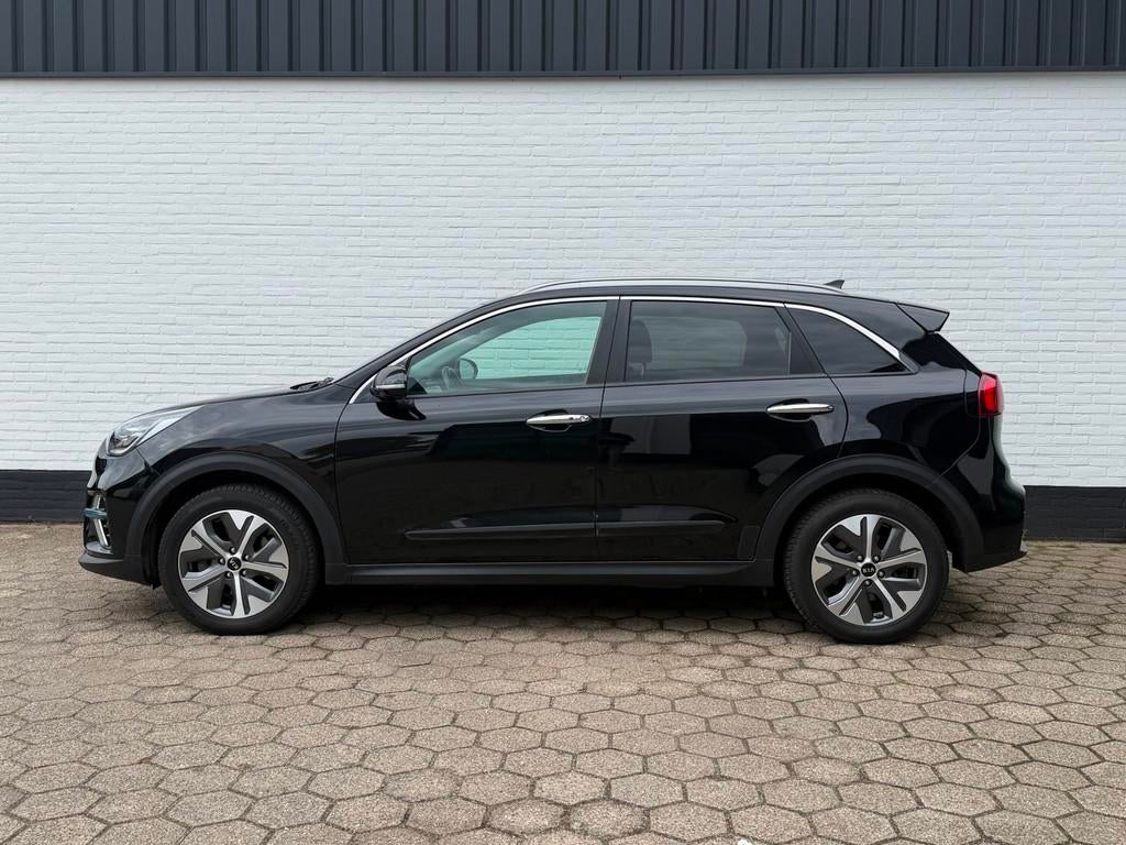 Kia E-Niro DynamicPlusLine 64 kWh l 3FASE l ACC l SOH 97% l, Auto's, Kia, Gebruikt, Zwart, 1712 kg, 46 min