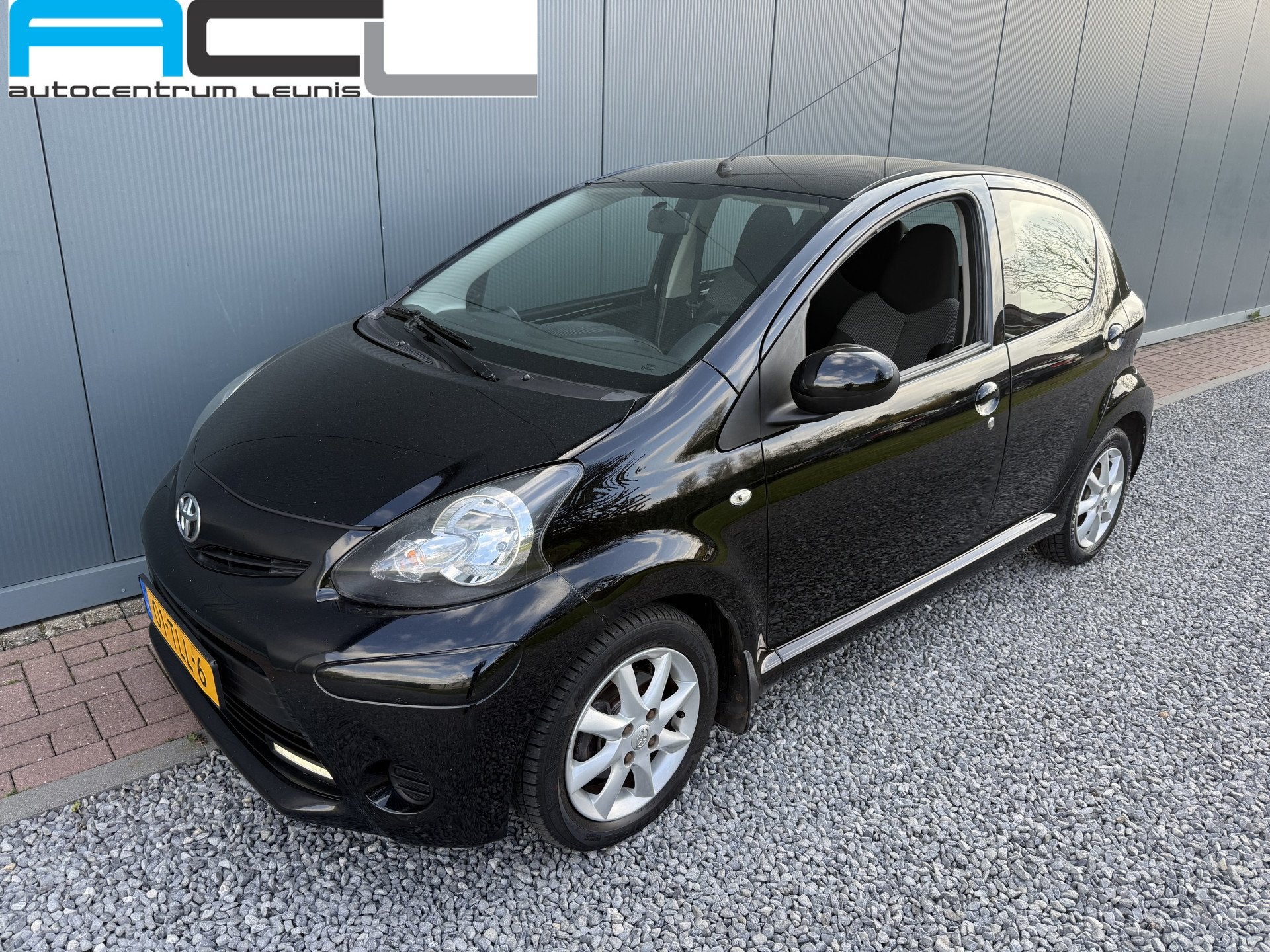 Toyota Aygo 1.0 VVT-i Aspiration Airco 5-drs (bj 2012), Auto's, Voorwielaandrijving, Euro 5, Stof, Gebruikt