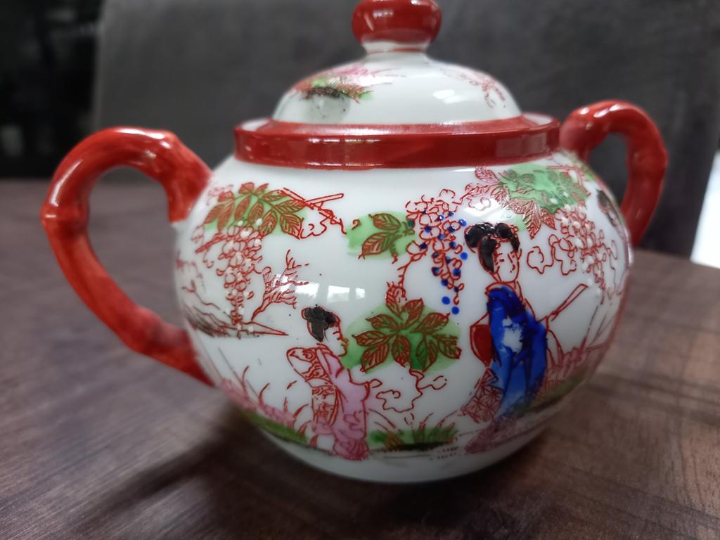 Japanse suikerpot, 20e eeuw, porselein, zeer gaaf, Antiek en Kunst, Antiek | Porselein, Ophalen of Verzenden