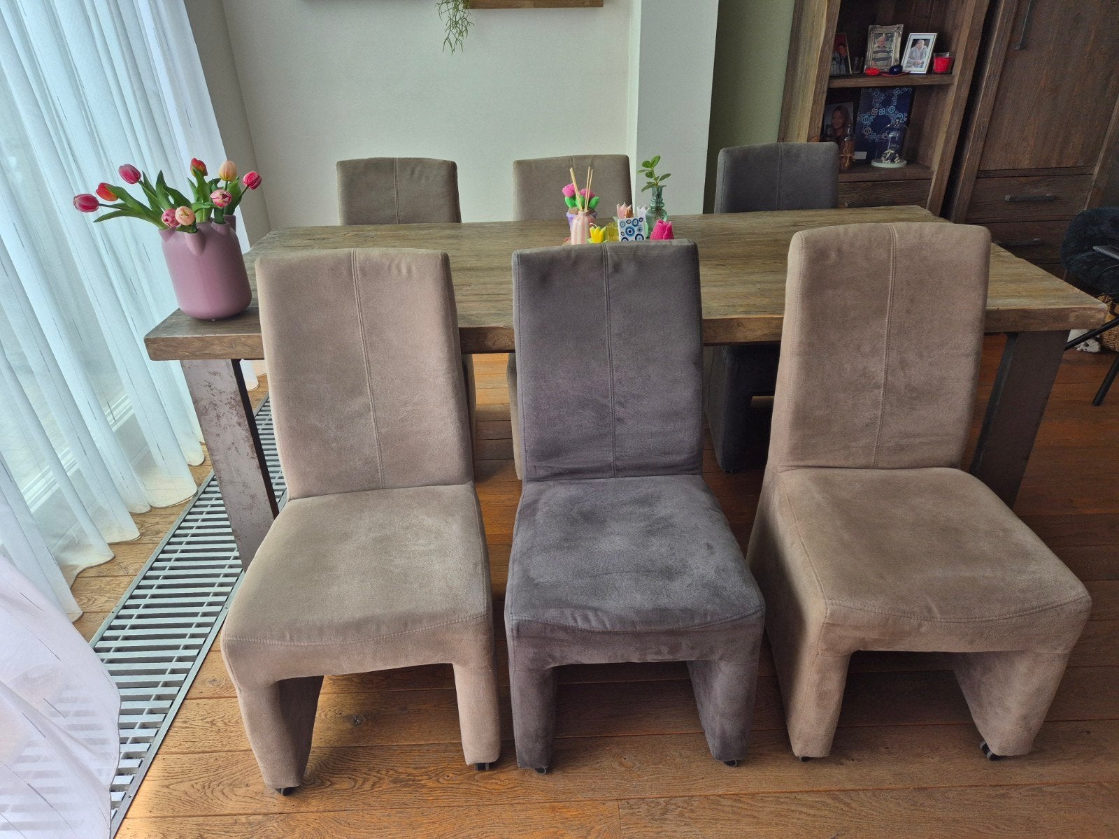 6 eetkamerstoelen met wieltjes (3 kleuren), Ophalen of Verzenden