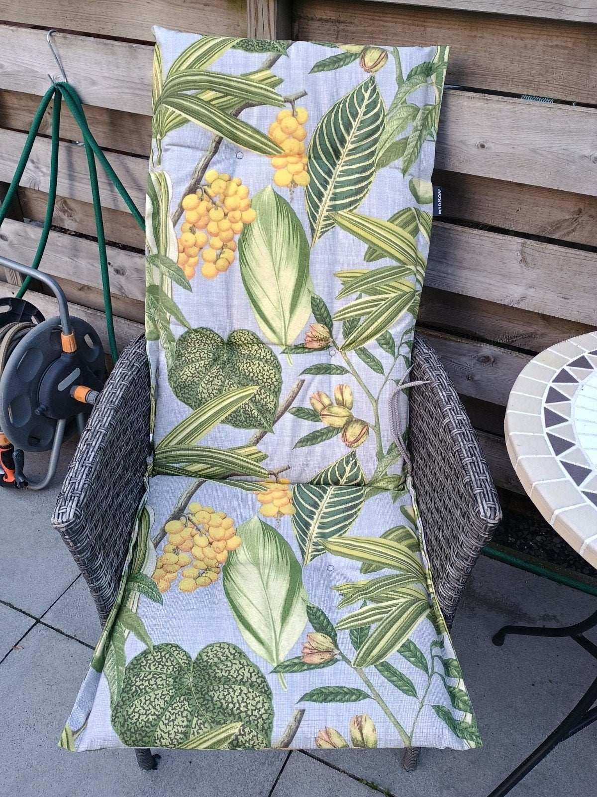 4 nieuwe tuinkussens, Ophalen, Nieuw