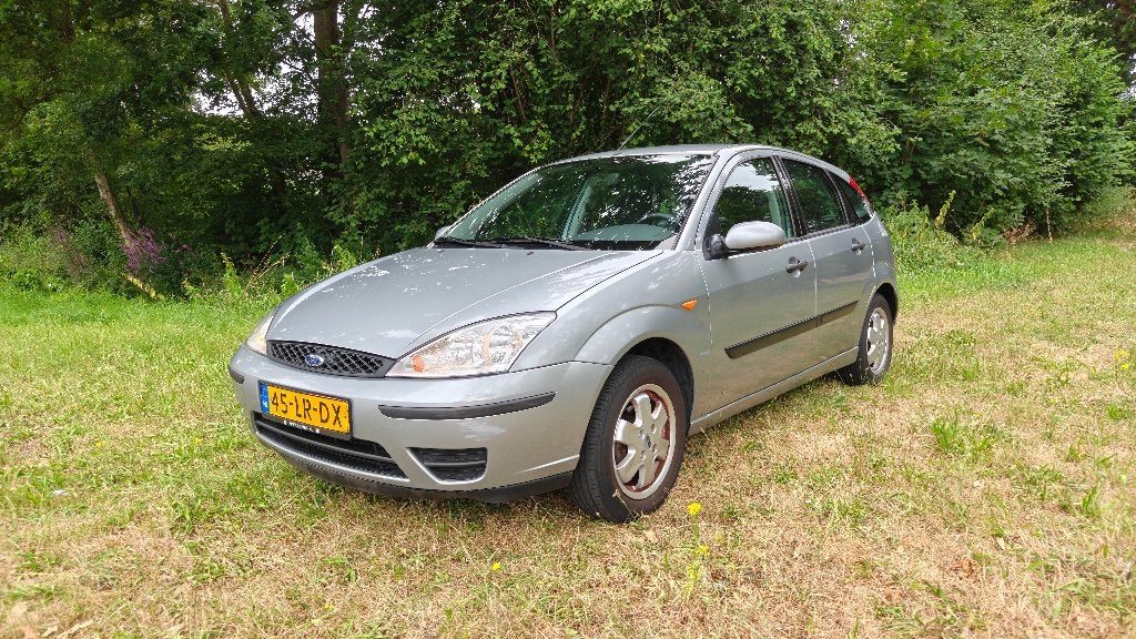 Ford Focus 1.6 I Trend 5D 2003 Grijs - AIRCO & TREKHAAK, Auto's, 1596 cc, 100 pk, 49 €/maand, Origineel Nederlands