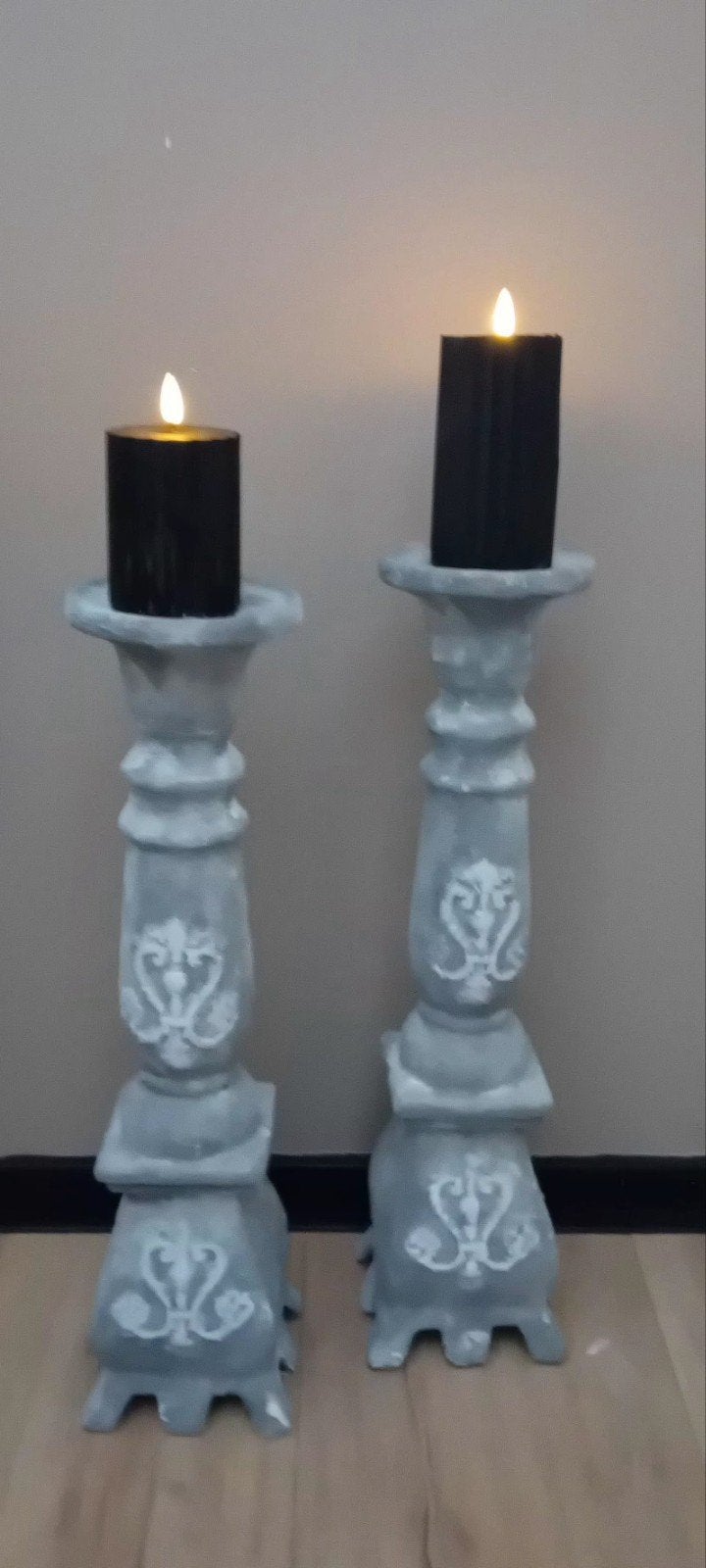 2 Betonlook Kandelaars - 51 cm hoog, Ophalen, Gebruikt, Grijs, Steen/keramiek