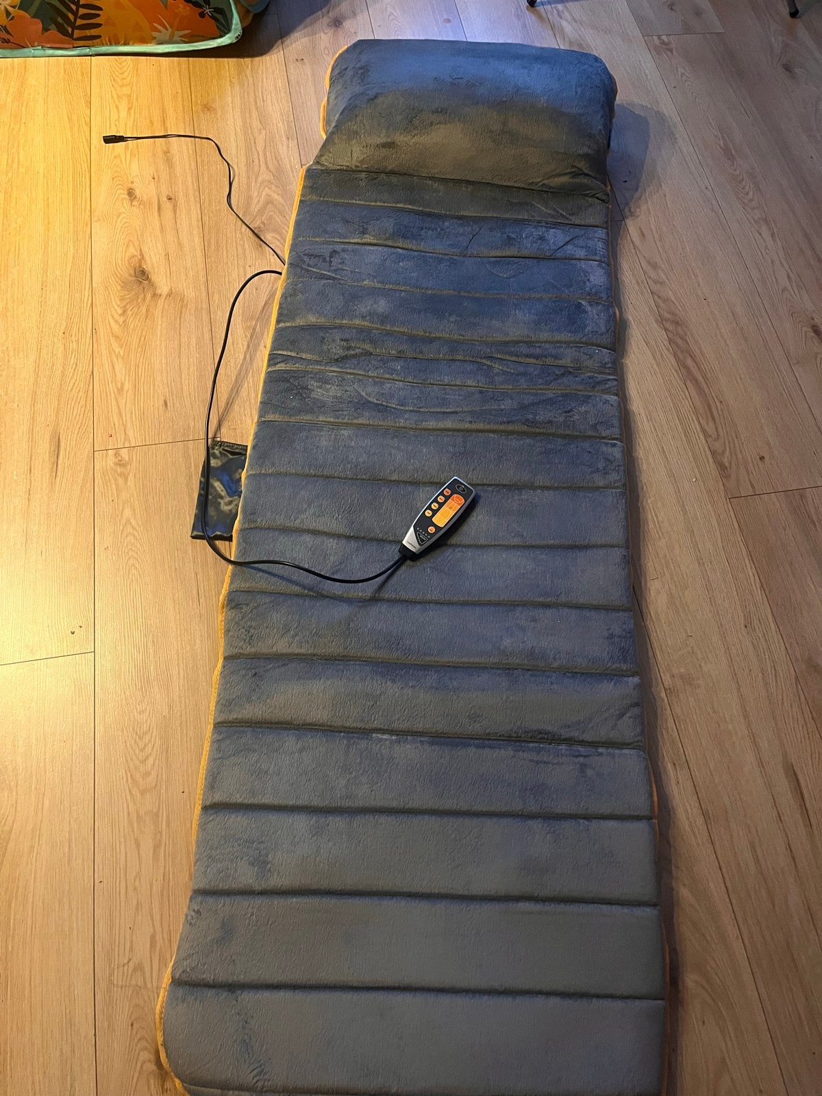 Medisana MM 825 Massage Matras met Warmtefunctie, Sport en Fitness, Massageproducten, Ophalen, Gebruikt, Massagestoel of Kussen