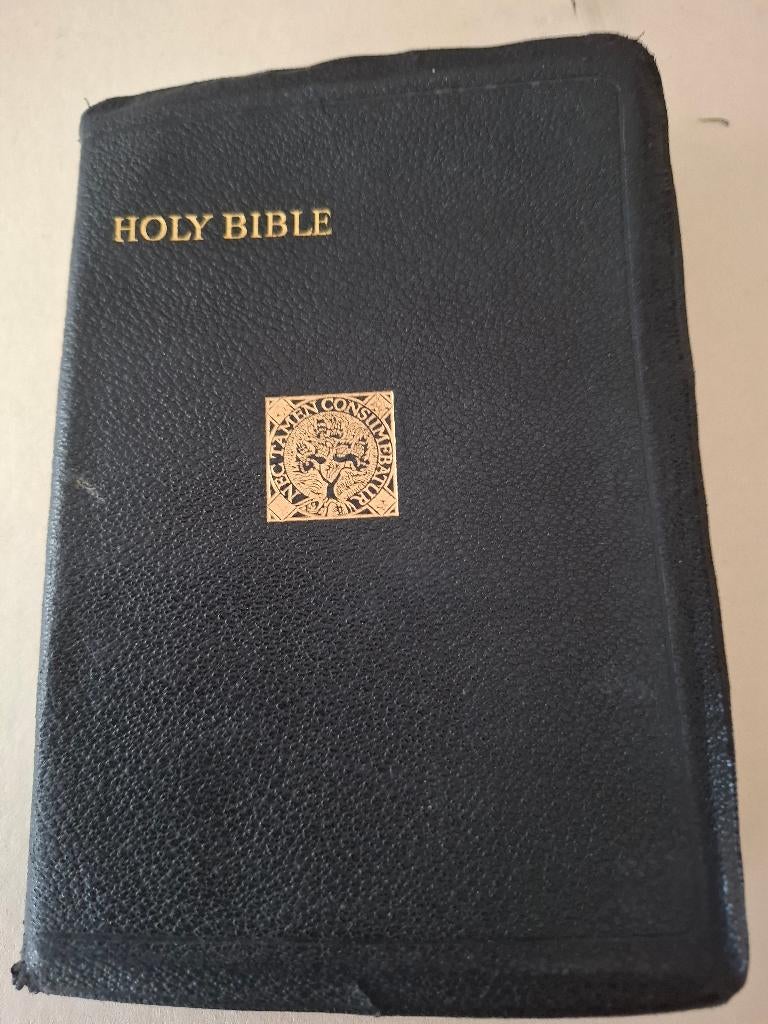 Bible to commemorate the great battle 1939 1945, Verzenden