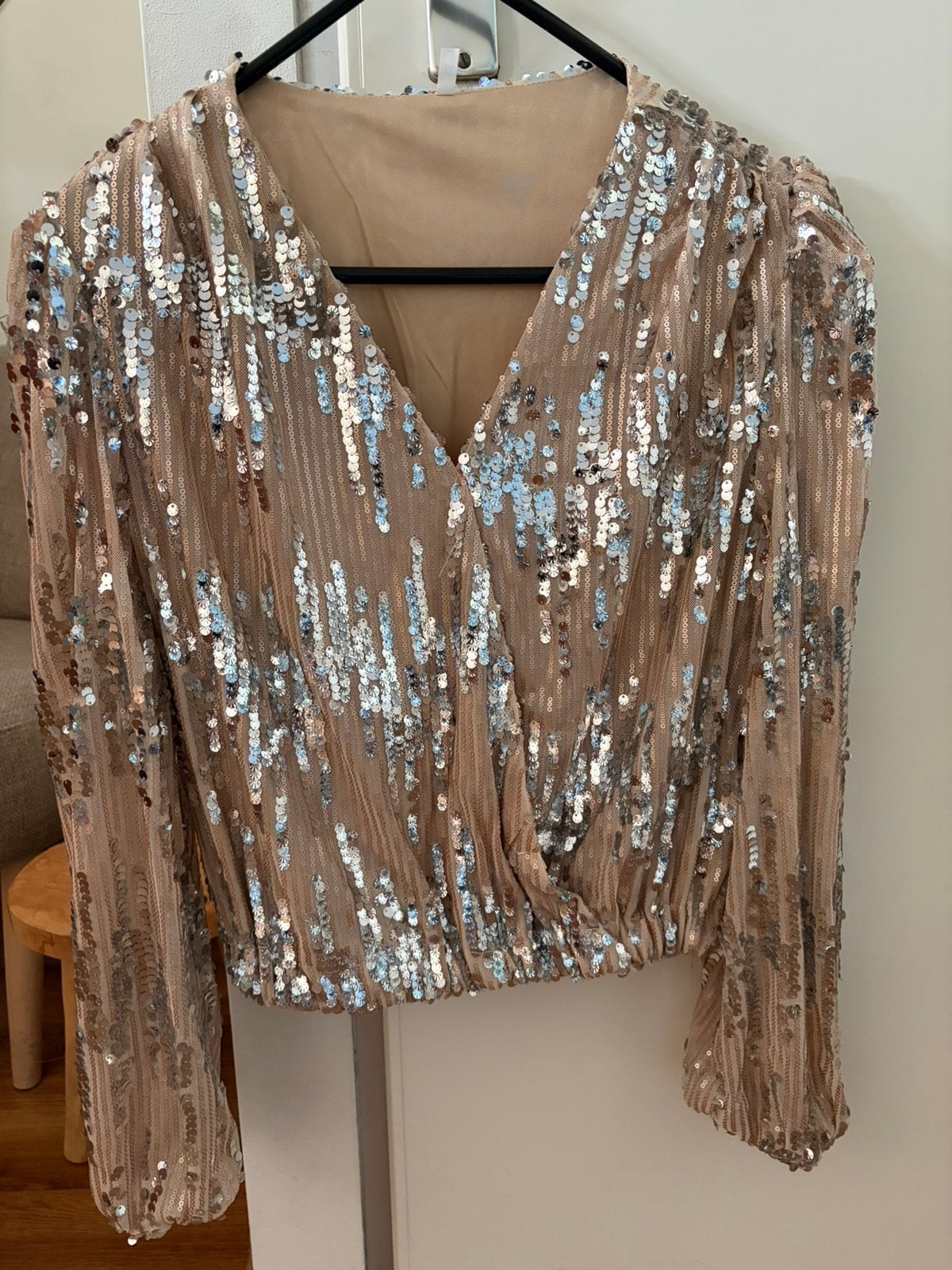 Glittertop te koop, Ophalen, Maat 42/44 (L), Nieuw, Lange mouw