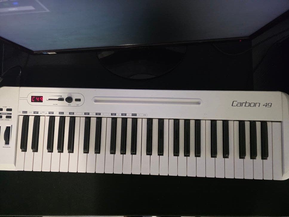 Samson Carbon 49 MIDI Keyboard Controller, Muziek en Instrumenten, Gebruikt, Aanslaggevoelig, Ophalen, 49 toetsen