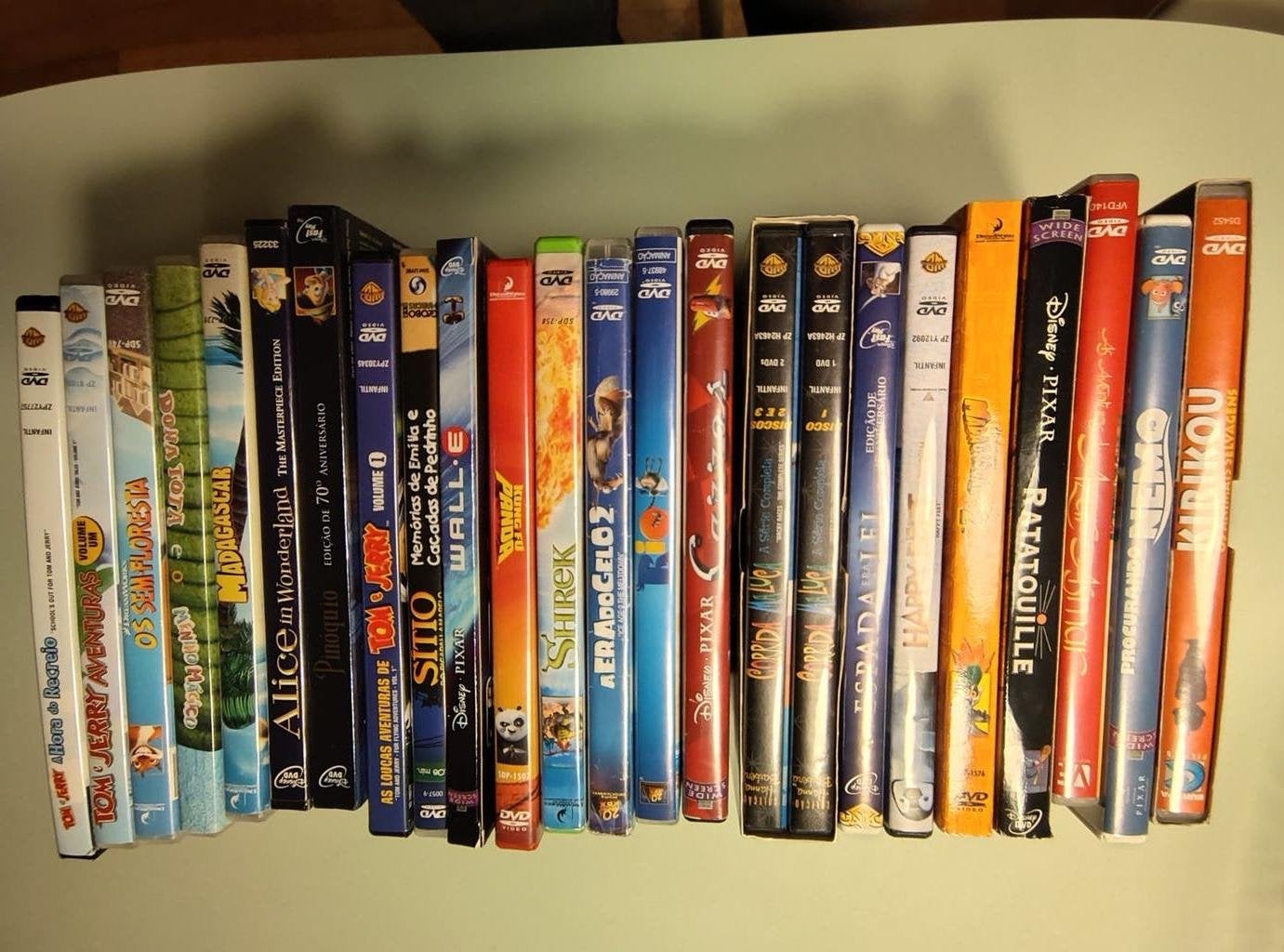 Kinder DVD's Regio 4 (Portugees/Engels) DVDs inf. Região 4, Import, Gebruikt, Animatie, Alle leeftijden