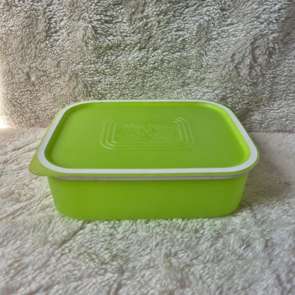 25% KORTING: Tupperware blokbus 500 ml - Groen, Huis en Inrichting, Keuken | Tupperware, Gebruikt, Bus of Trommel, Groen, Ophalen of Verzenden