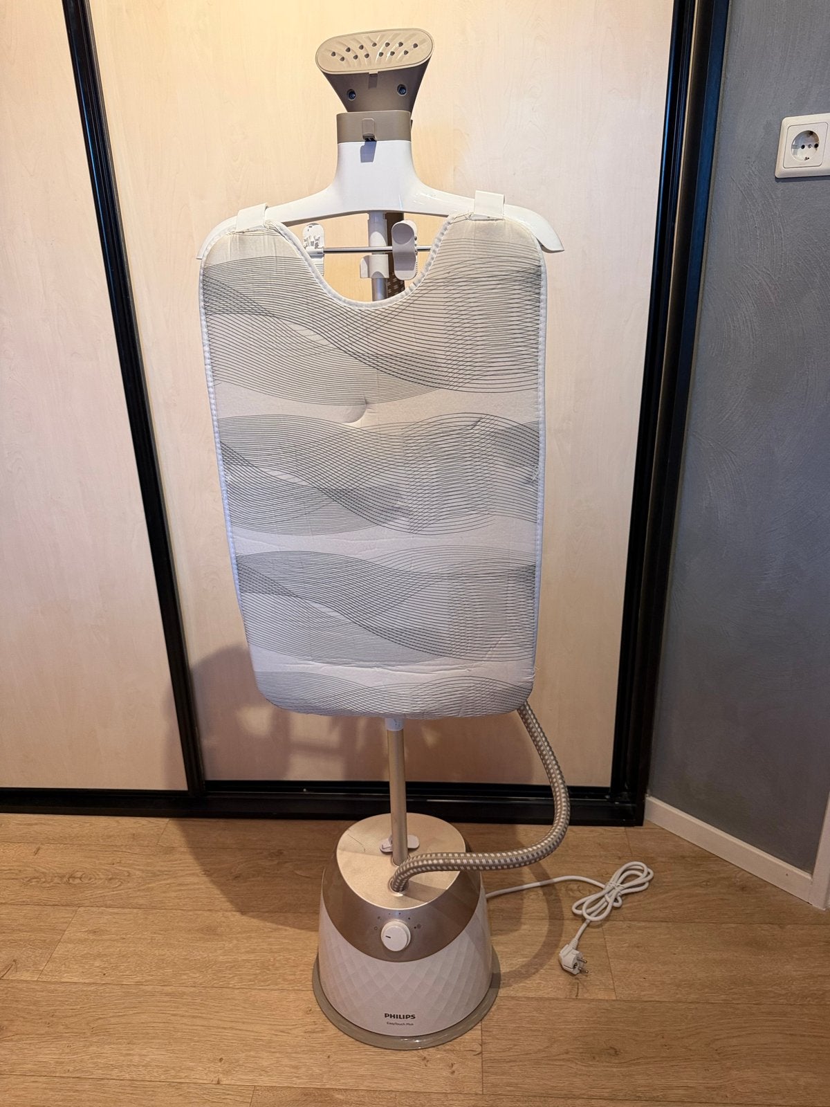 Philips EasyTouch Plus Kledingstomer GC524, Witgoed en Apparatuur, Stoomapparaten, Ophalen of Verzenden, Zo goed als nieuw, Kledingstomer