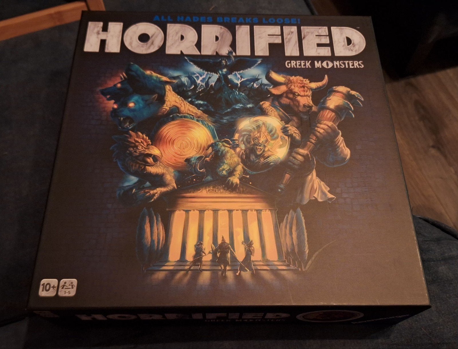 Horrified: Greek Monsters Bordspel, Vijf spelers of meer, Ophalen of Verzenden, Zo goed als nieuw