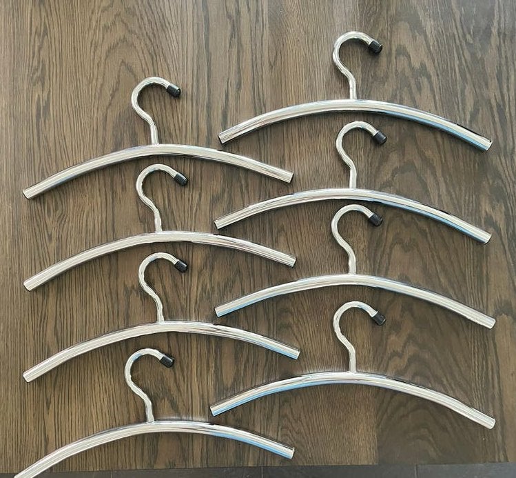 Set van 8 metalen kledinghangers, Ophalen of Verzenden, Gebruikt, Metaal, Volwassenen