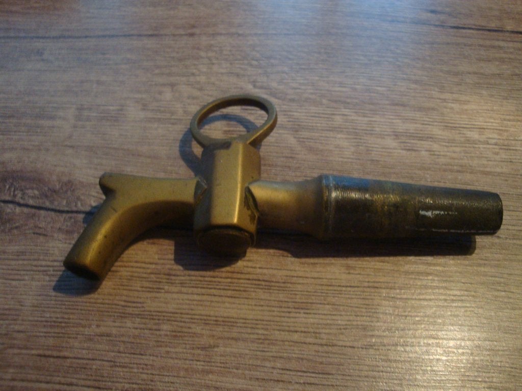 oude koperen tapje, Ophalen of Verzenden