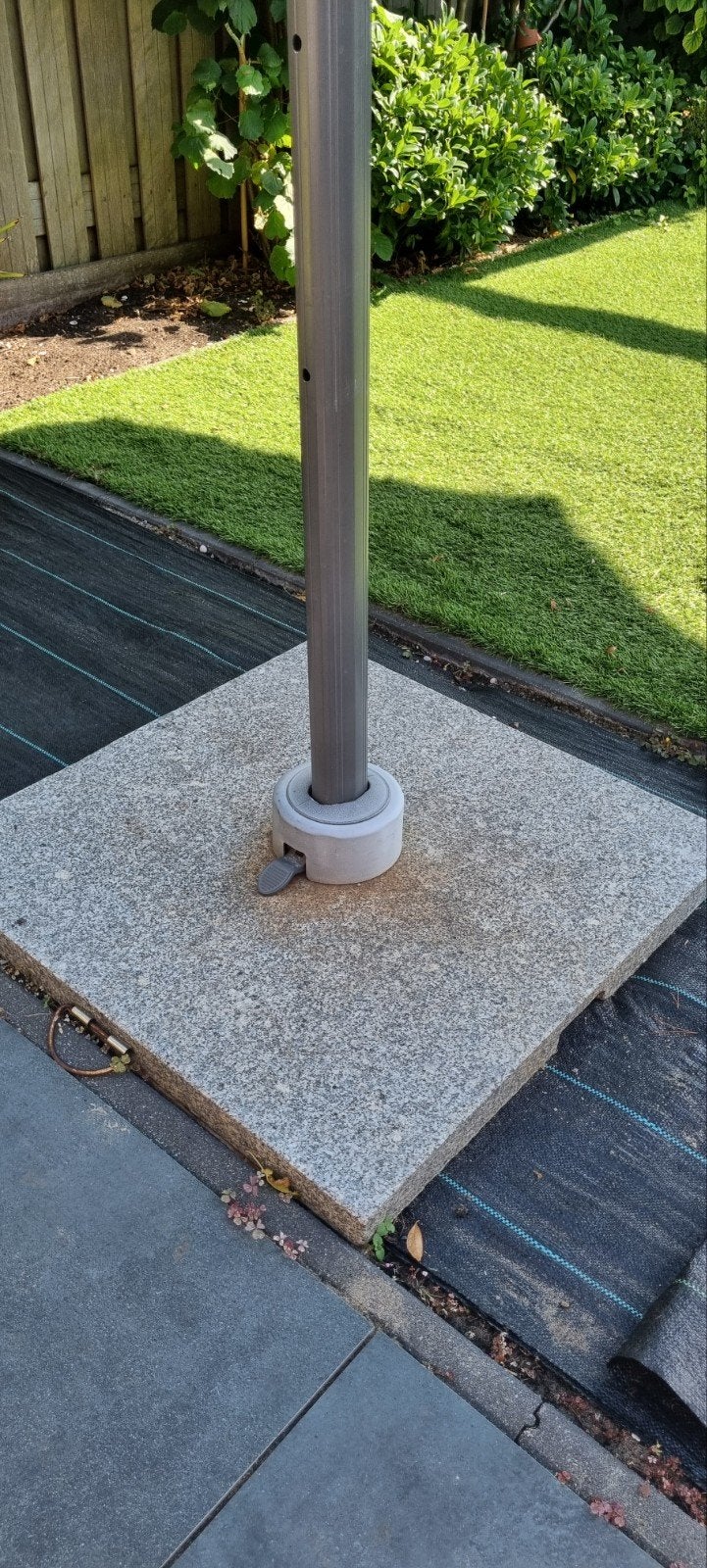 Zweefparasol + granieten parasolvoet, Ophalen, 2 tot 3 meter, Parasolvoet, Verstelbaar