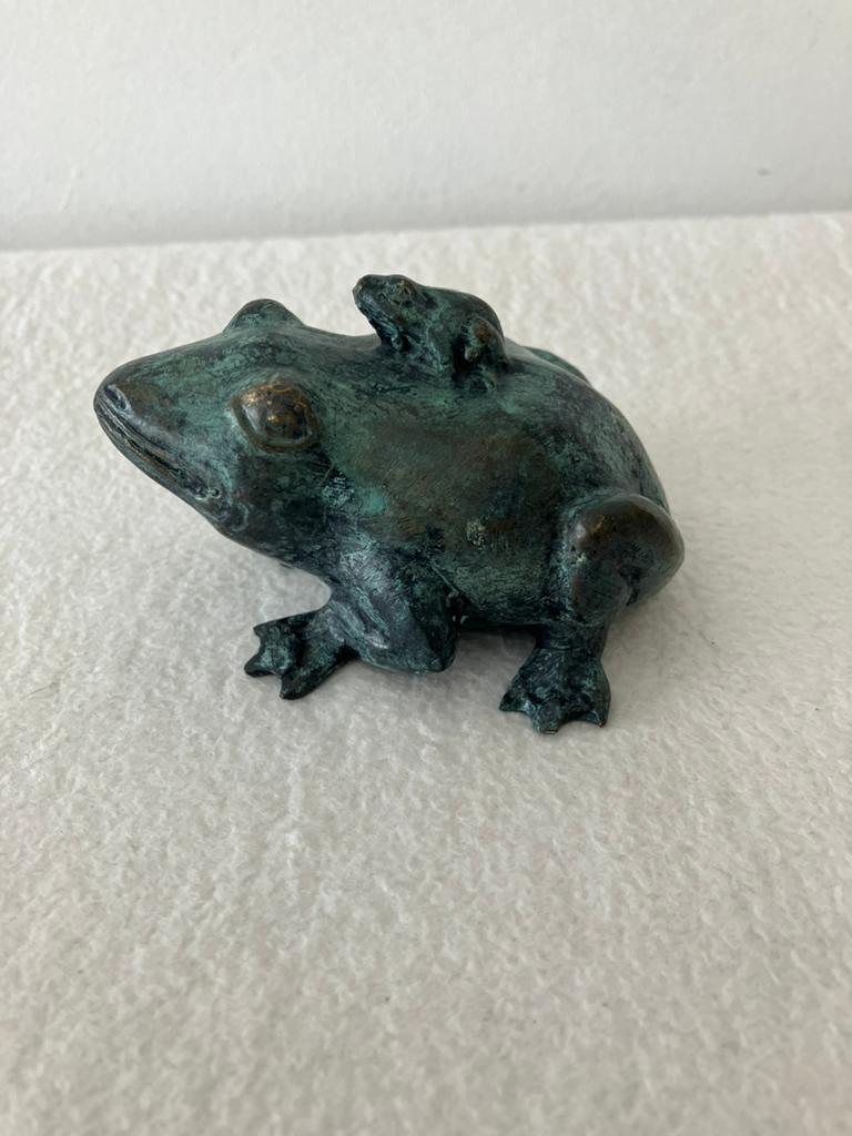 Kikker van brons. Mooie groene patina., Verzamelen, Ophalen of Verzenden, Zo goed als nieuw, Dier