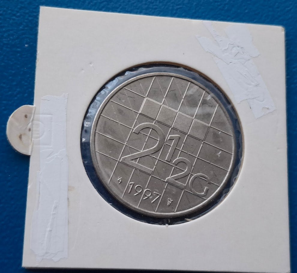 Nederland 2 1/2 gulden 1997 UNC - Beatrix*, Ophalen of Verzenden, Koningin Beatrix, 2½ gulden, Losse munt