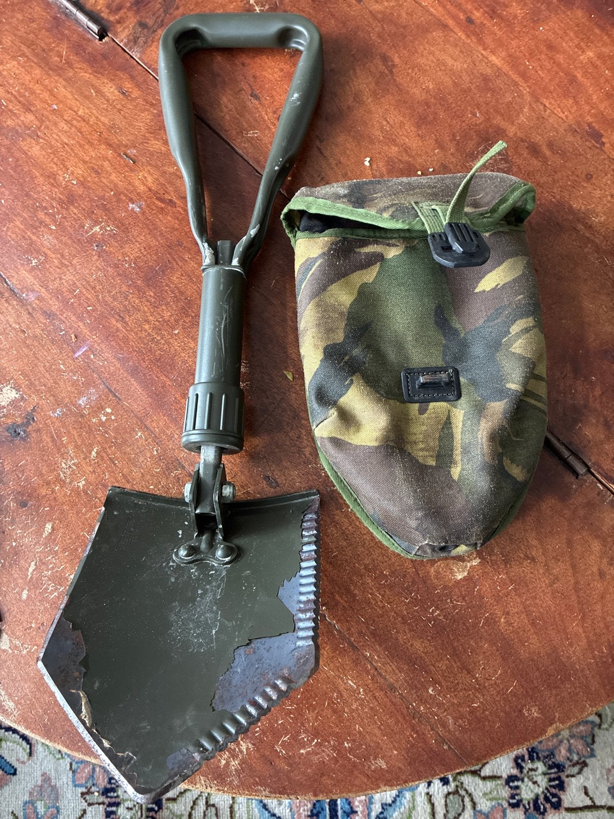 Militaire opvouwbare schep met hoes, Ophalen, Gebruikt