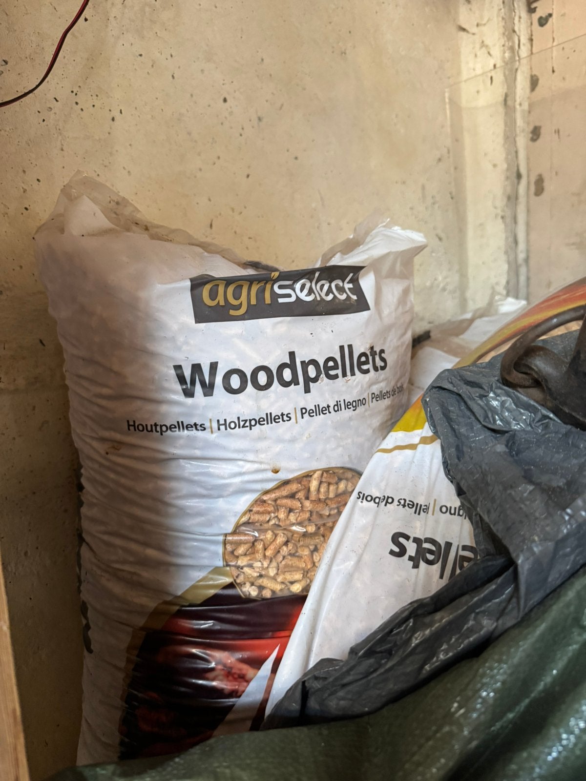 Hout pellets voor pelletkachel, Ophalen, Zo goed als nieuw, Hout, Houtkachel