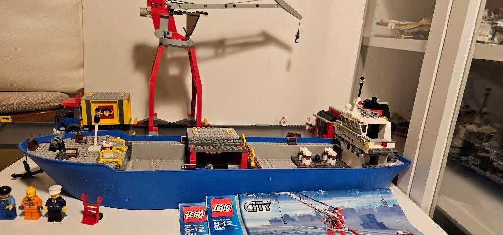 Lego City 7994 Harbour met boekjes, Kinderen en Baby's, Speelgoed | Duplo en Lego, Ophalen of Verzenden, Zo goed als nieuw, Complete set