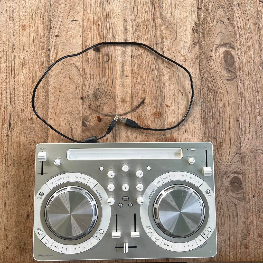 Pioneer DDJ-WeGO3 DJ-controller, Muziek en Instrumenten, Dj-sets en Draaitafels, Ophalen, Zo goed als nieuw, Pioneer