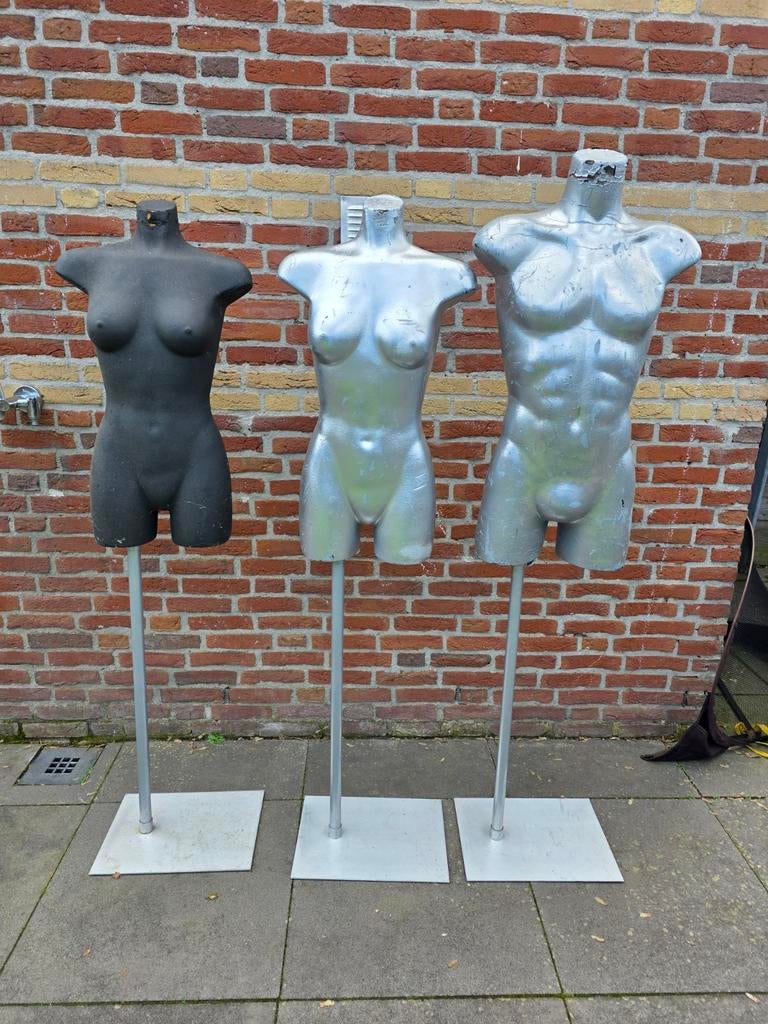 Paspoppen met voet, in hoogte verstelbaar TEAB, Ophalen