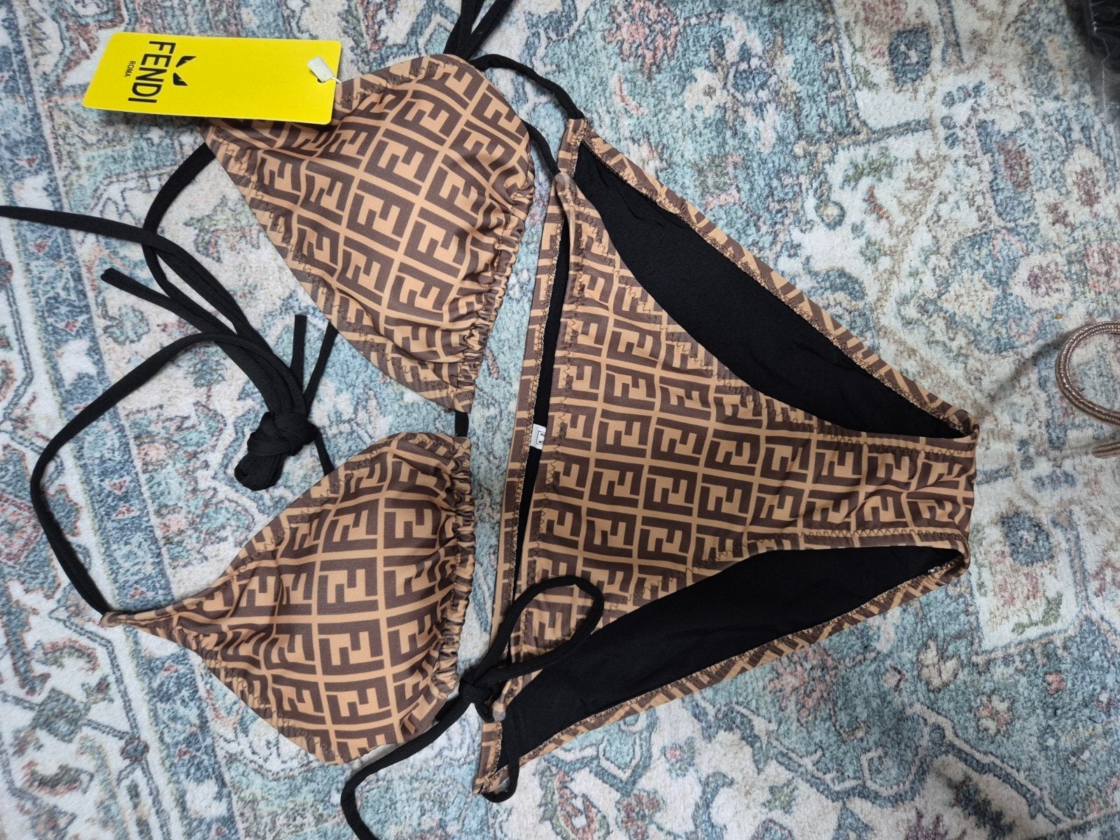 Nieuwe Fendi Bikini - Bruin met FF-logo, Kleding | Dames, Badmode en Zwemkleding, Bruin, Ophalen of Verzenden, Bikini, Nieuw