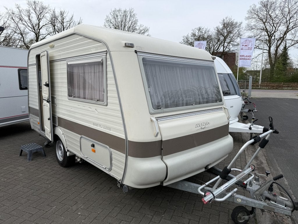 AVENTO DE LUXE 395 TL 2 BEDDEN OF GROOTBED MOVER VOORTENT, Bedrijf, Overige typen, Overige, Tot 4 meter