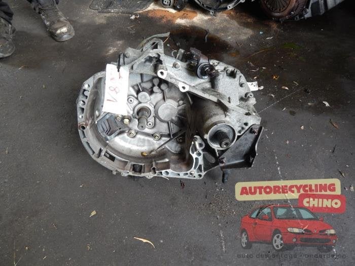 Versnellingsbak van een Renault Kangoo, Ophalen, Gebruikt, -, Renault