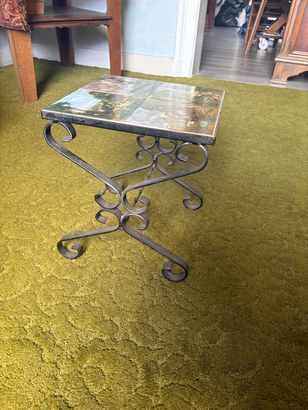 Vintage bijzettafel met tegels - smeedijzeren onderstel, Ophalen, Minder dan 45 cm, Minder dan 55 cm, Gebruikt