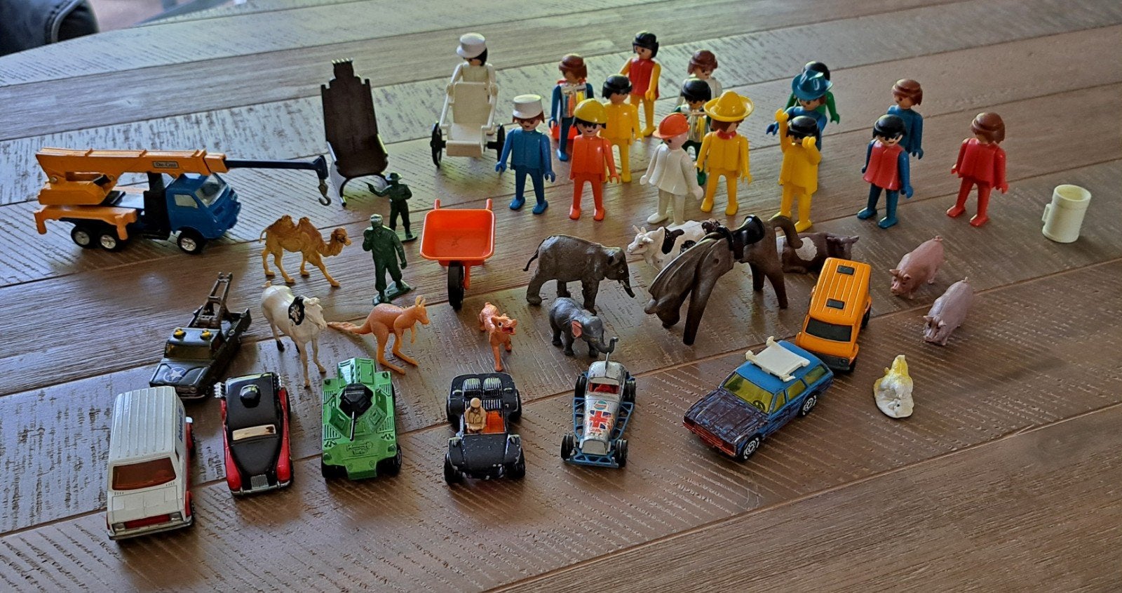 Te koop playmobil, dieren en auto's., Ophalen of Verzenden, Gebruikt