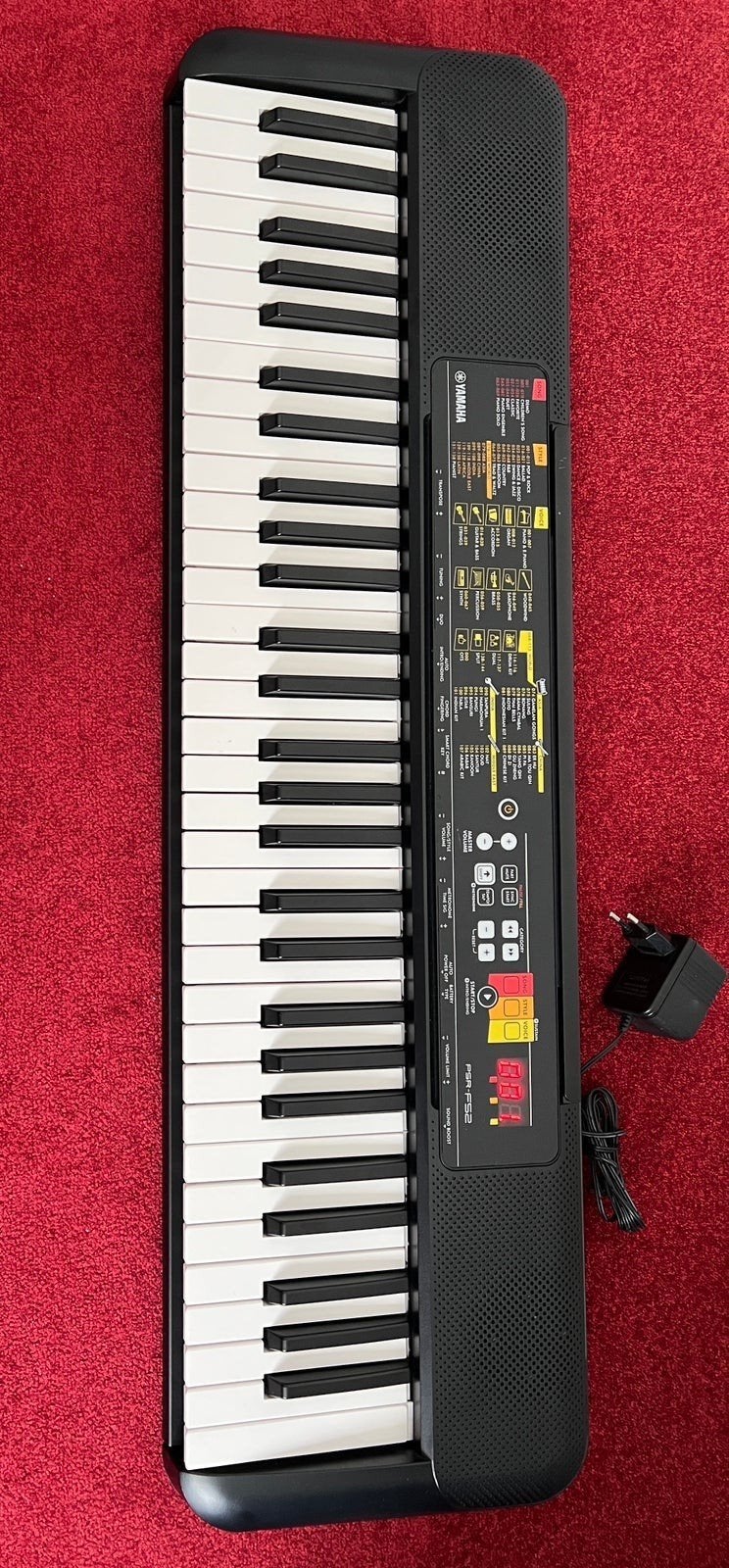 Yamaha PSR-F52 Keyboard - Ideaal voor beginners, Ophalen, Zo goed als nieuw, 61 toetsen, Yamaha