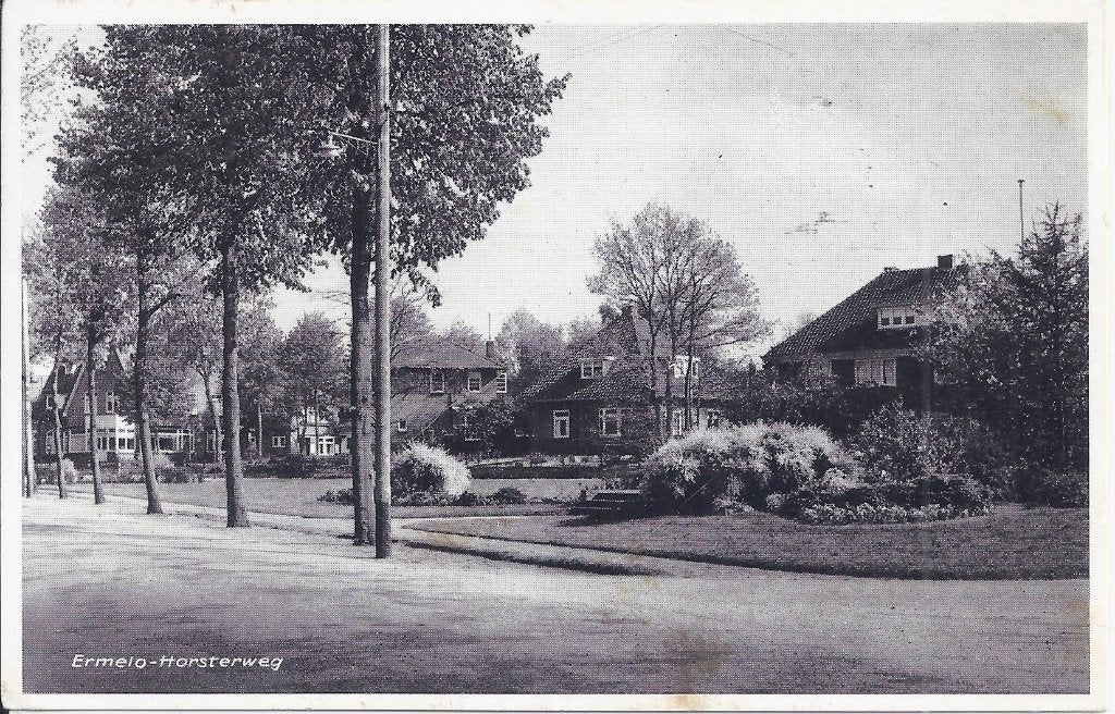Ermelo Horsterweg - Oude gelopen ansichtkaart B763, Ophalen of Verzenden, 1960 tot 1980, Gelopen, Gelderland