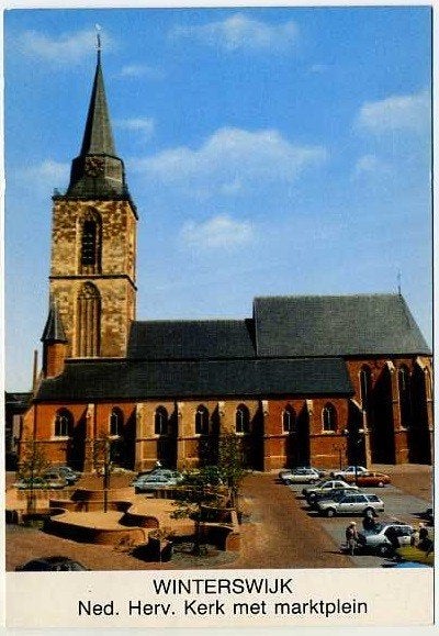 Winterswijk - NH Kerk met marktplein (auto's), Ophalen of Verzenden, 1960 tot 1980, Ongelopen, Gelderland