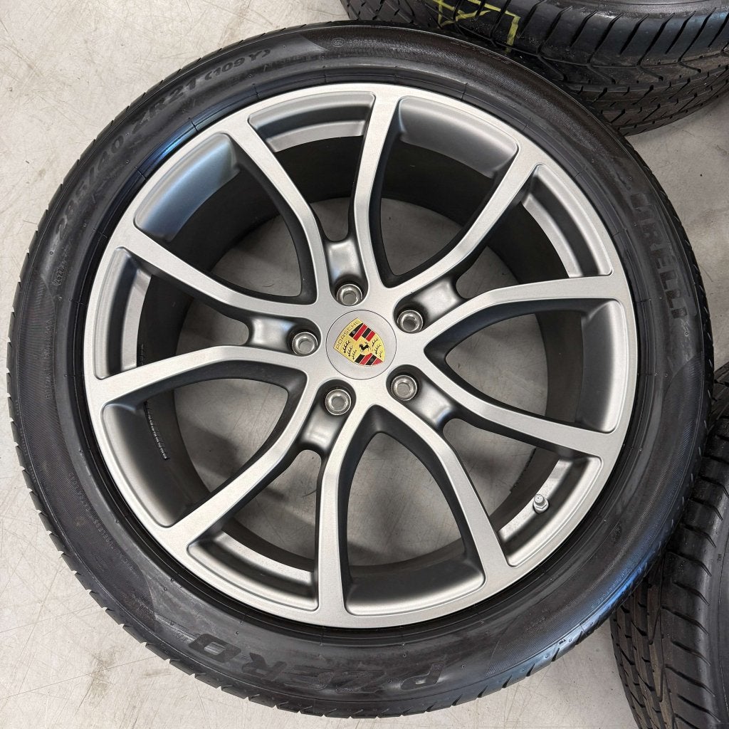 21'' Porsche Cayenne velgen "Platina" OEM + Pirelli NO Zomer, Niet ingevuld, Gebruikt, Velg(en), Niet ingevuld
