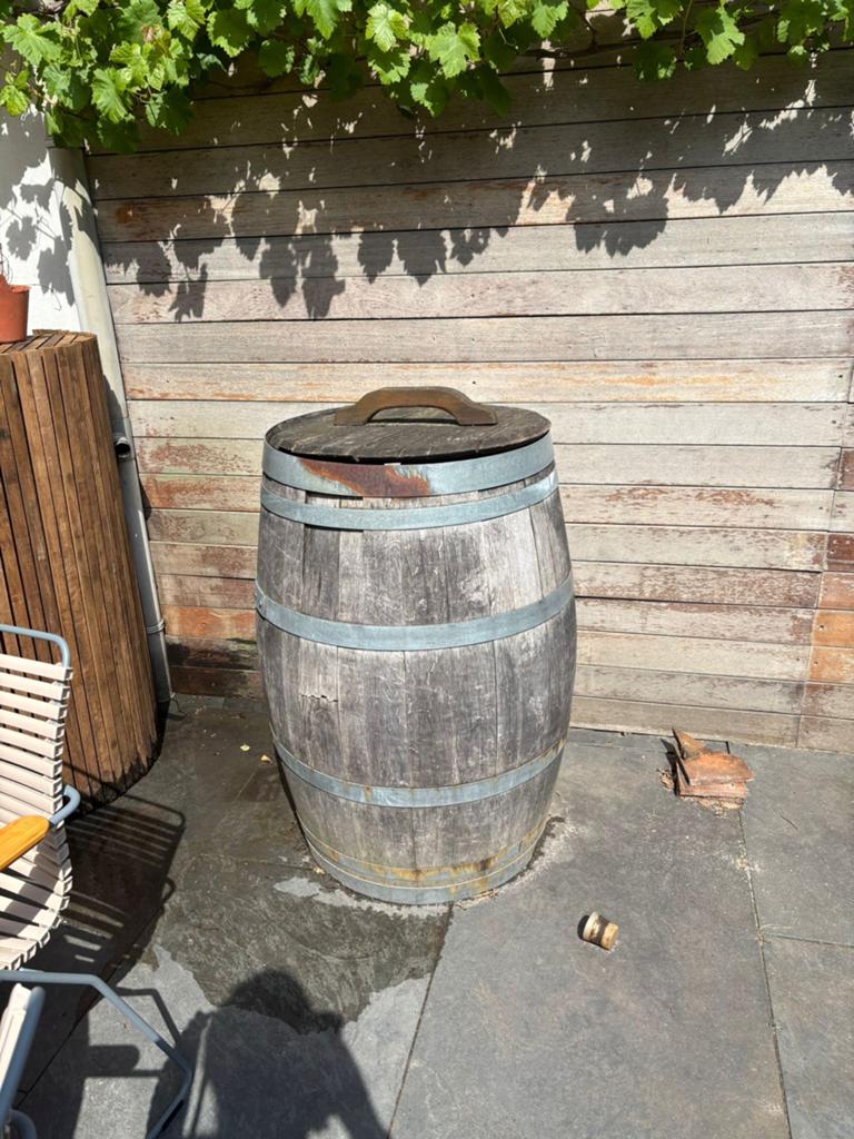 Regenton - wijnvat, Tuin en Terras, Regentonnen, 150 liter of meer, Ophalen, Gebruikt, Hout