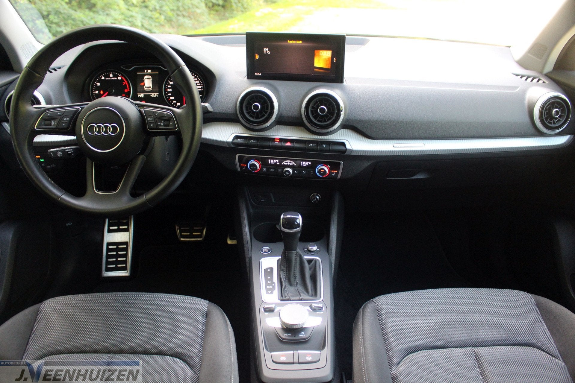 Audi Q2 35 TFSI S Edition | 2022 |✅ AUTOMAAT |⭐Camera |, Stof, 4 cilinders, 150 pk, Verwarmde buitenspiegels