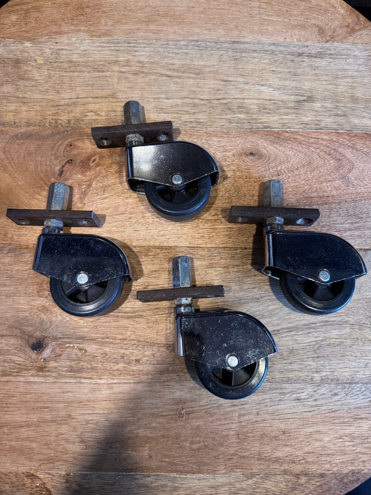 Set van 4 zwenkwielen, Doe-het-zelf en Verbouw, Zwenkwielen, Ophalen of Verzenden, Gebruikt