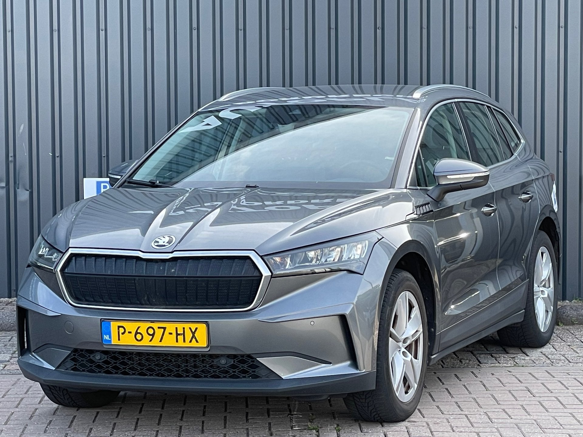 Skoda Enyaq iV 80 SOH 89.4%, Auto's, Dealer onderhouden, Gebruikt, Zwart, Zilver of Grijs