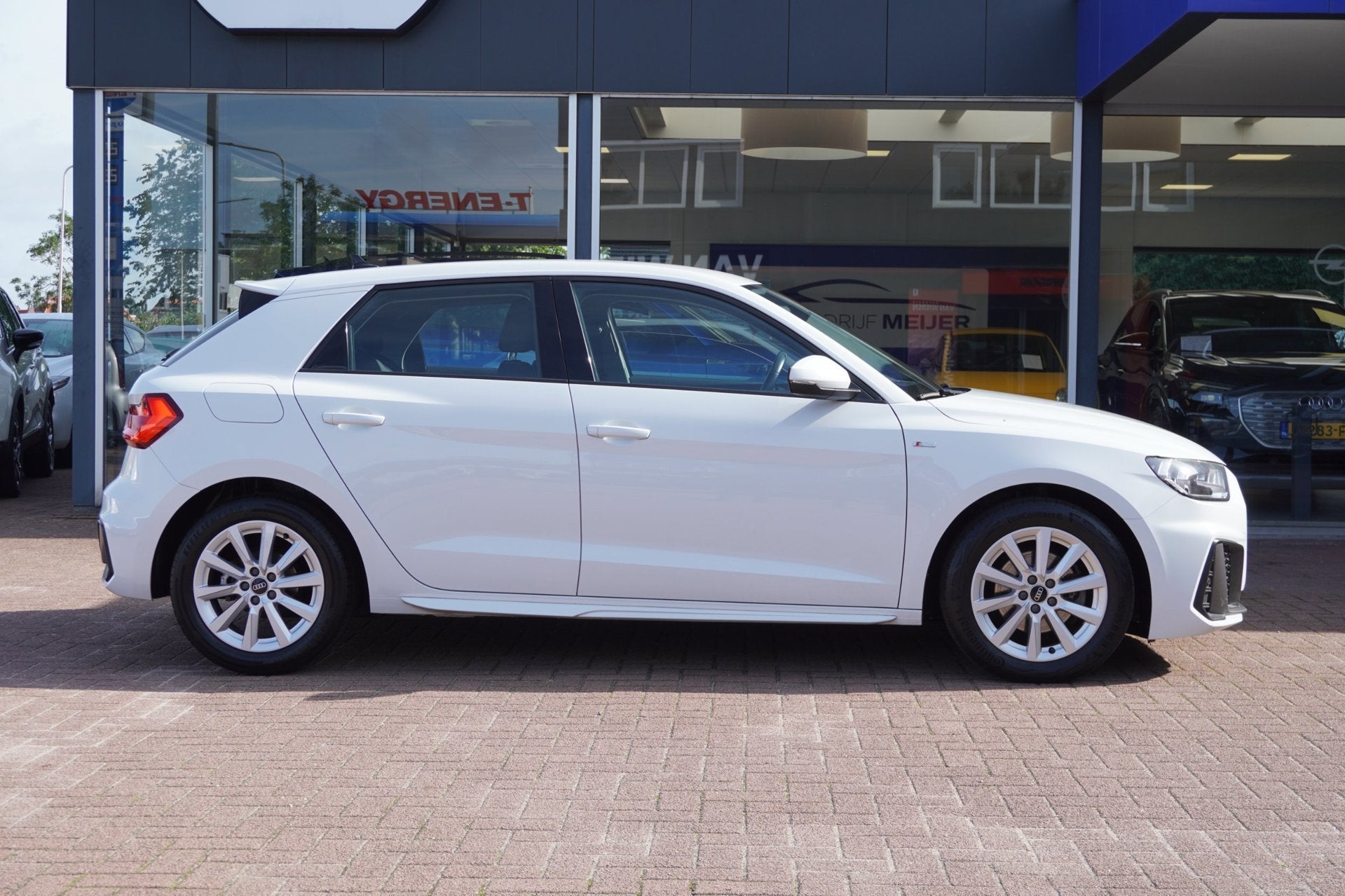 Audi A1 Sportback 30 TFSI Pro Line S | Automaat | Carplay |, Auto's, Dealer onderhouden, Stof, Origineel Nederlands, Bedrijf