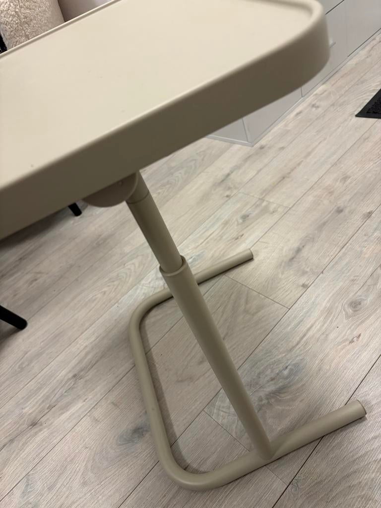Handige laptoptafel - ideaal voor thuiswerken, Ophalen, Minder dan 55 cm, Gebruikt, Metaal of Aluminium