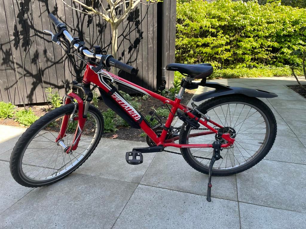 Specialized Hotrock Kinderfiets 24 inch - Rood, Velgrem, Ophalen of Verzenden, Handrem, Gebruikt