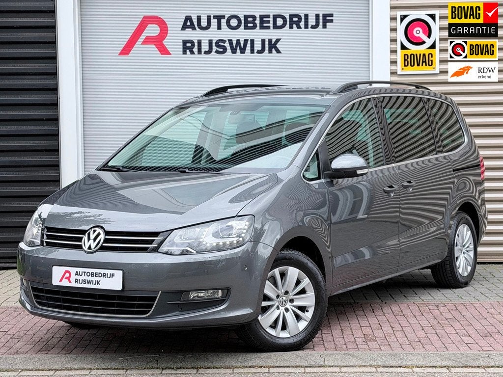 Volkswagen Sharan 1.4 TSI Comfortline 7p. Trekhaak/Xenon, Auto's, Volkswagen, 4 cilinders, 150 pk, 7 stoelen, Bedrijf