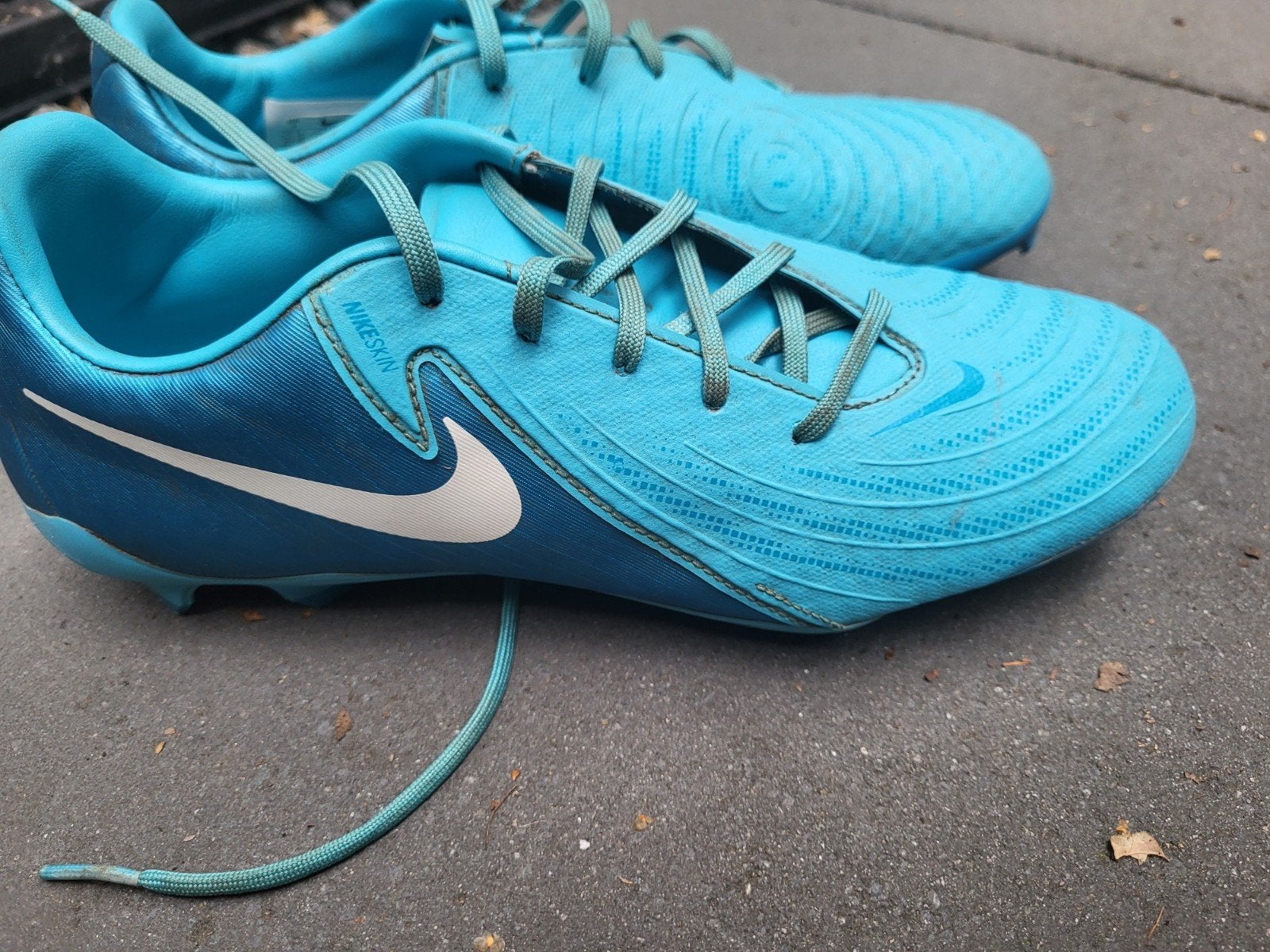 Nike Phantom voetbalschoenen maat 40, Maat XS of kleiner, Ophalen of Verzenden, Gebruikt, Schoenen