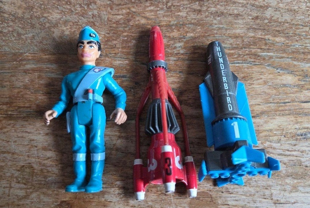 Thunderbirds actiefiguren en raketten set, Verzamelen, Ophalen of Verzenden, Gebruikt