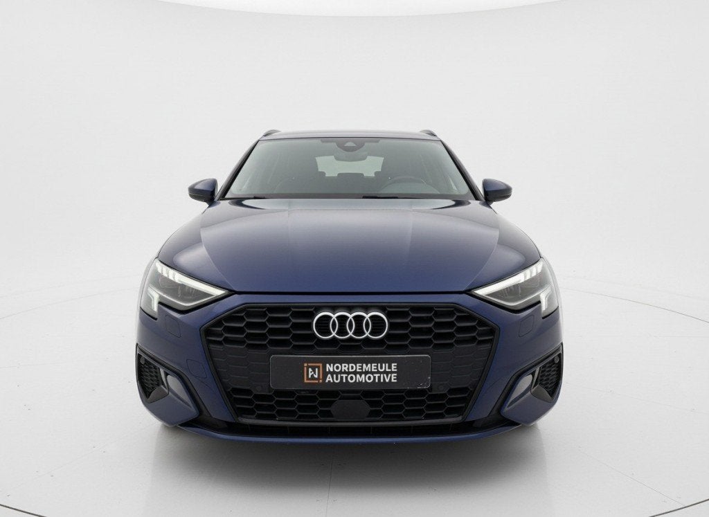 Audi A3 45 TFSI E S Edition Matrix, Leder, Trekhaak, Auto's, Audi, Startonderbreker, Gebruikt, 4 cilinders, Blauw