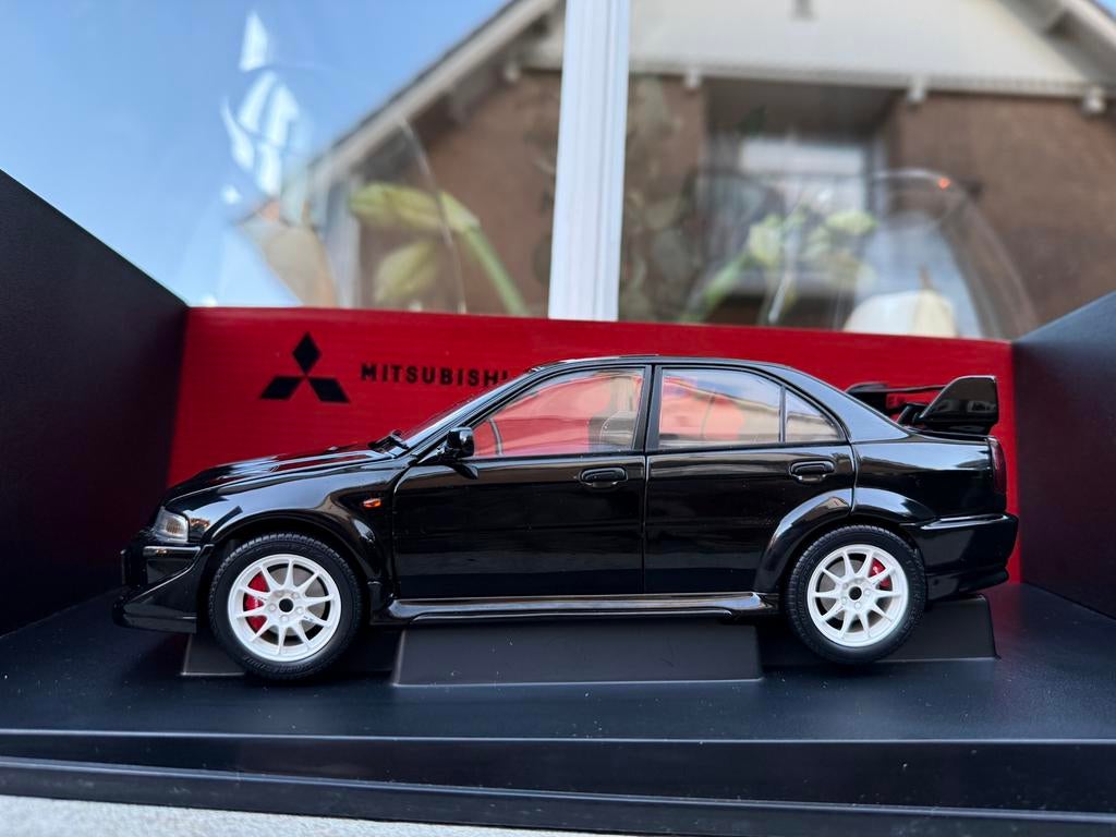 1:18 Mitsubishi Lancer Evo VI zwart Tommi Makinen Autoart, Hobby en Vrije tijd, Modelauto's | 1:18, Auto, Autoart, Ophalen of Verzenden
