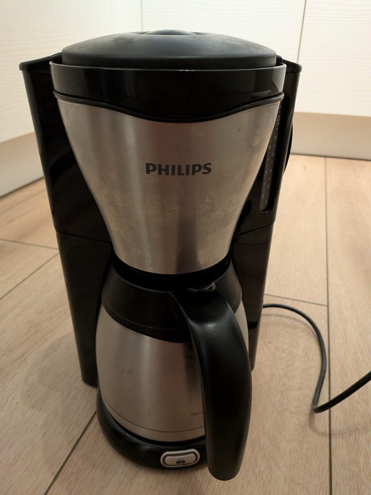 Philips Koffiezetapparaat met Thermoskan, gratis, Witgoed en Apparatuur, Ophalen, Gebruikt, 10 kopjes of meer, Koffiemachine